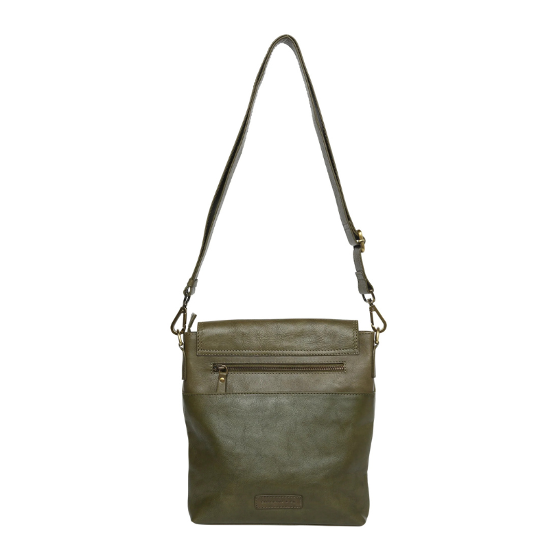 Carla Satchel