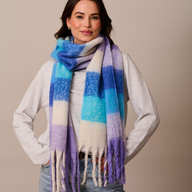 Saint Martin Scarf