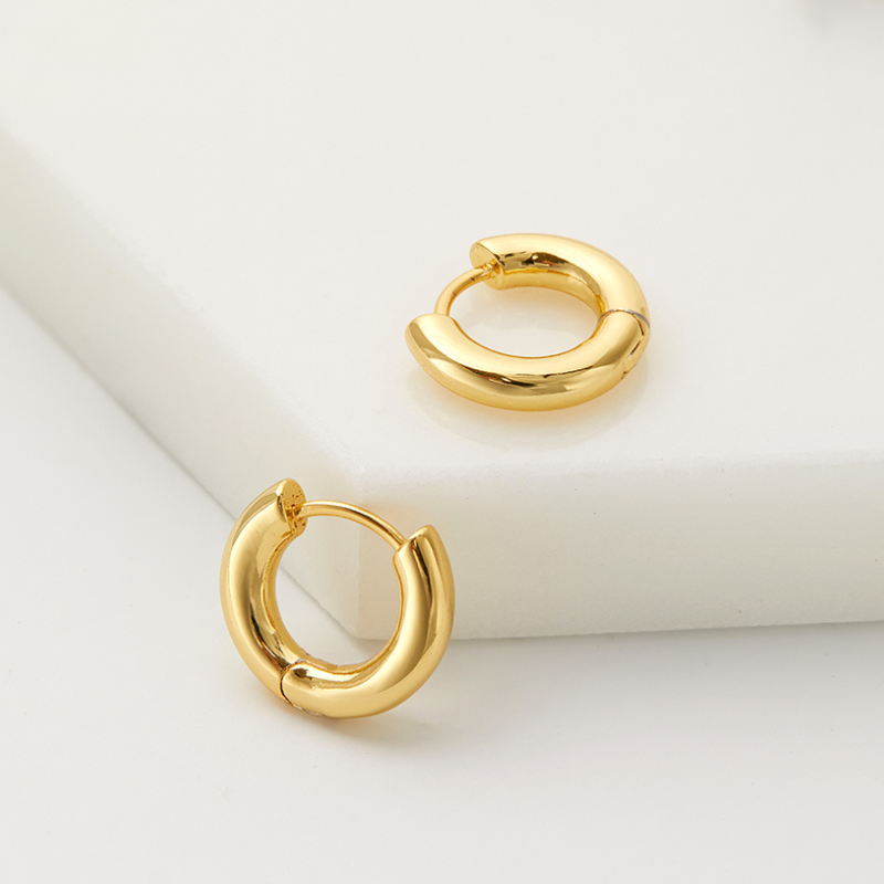 Kendall Hoop Small Gold