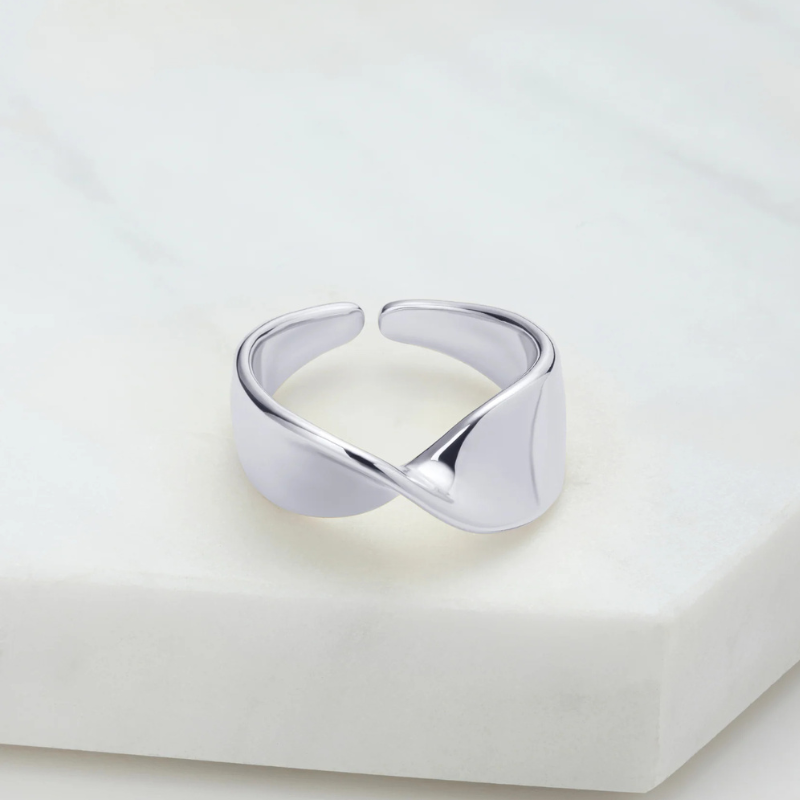 Marnie Ring Silver