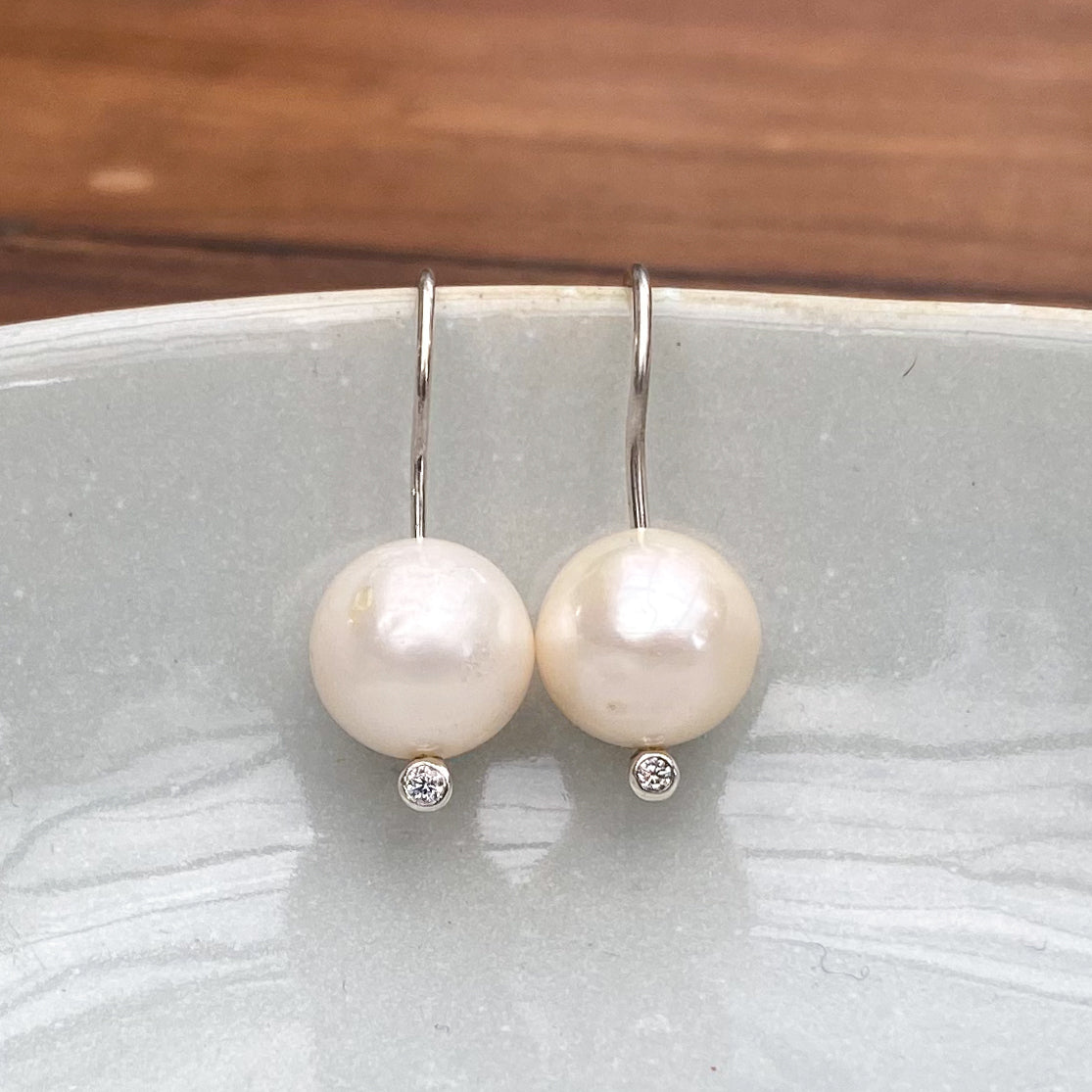 Single Pearl Drop Earring